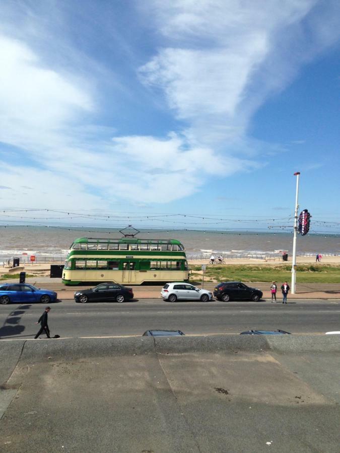 Oakwell Hotel แบล็คพูล ภายนอก รูปภาพ
